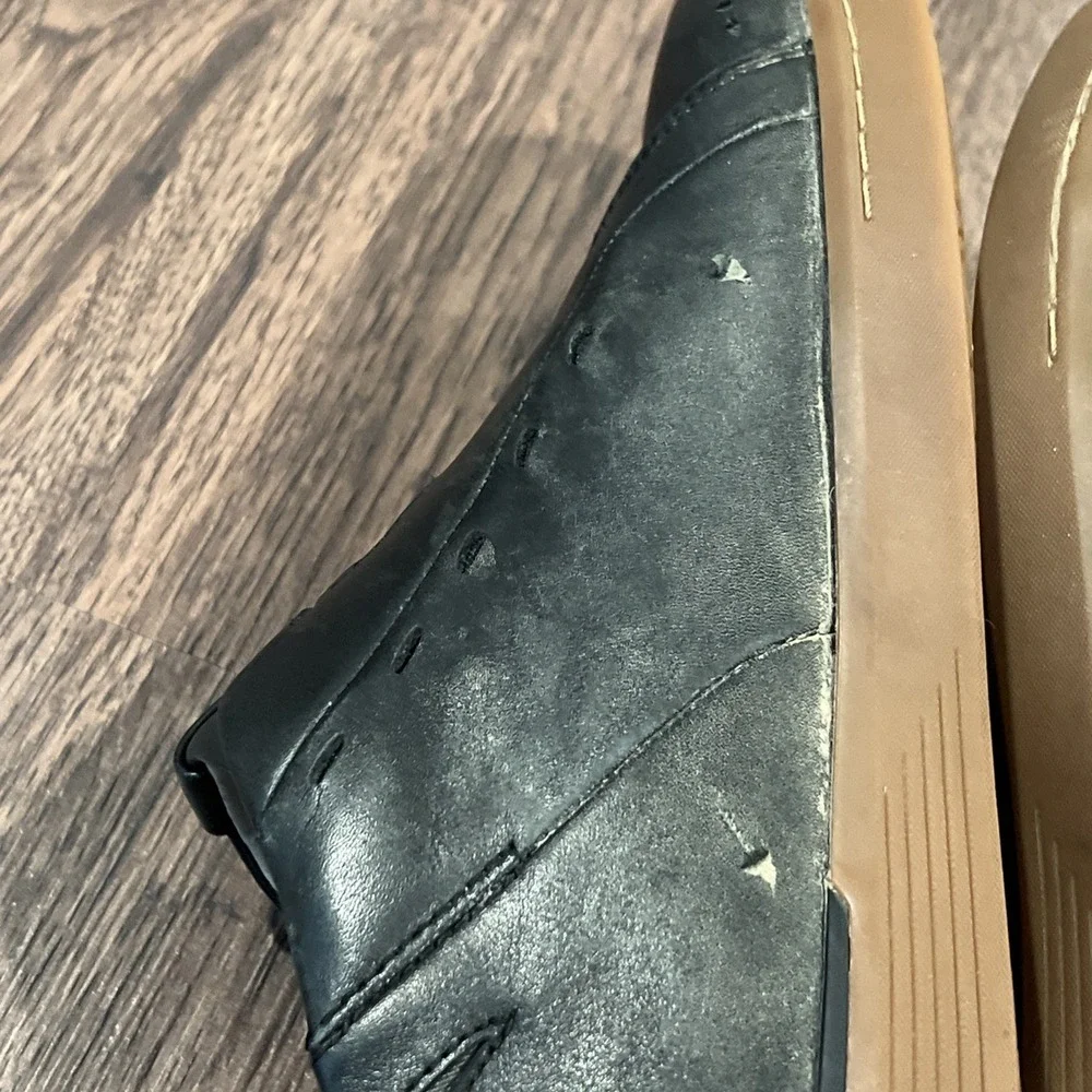 Kizik New York Hands Free Leather Sneaker EUC Men size 11.5 READ